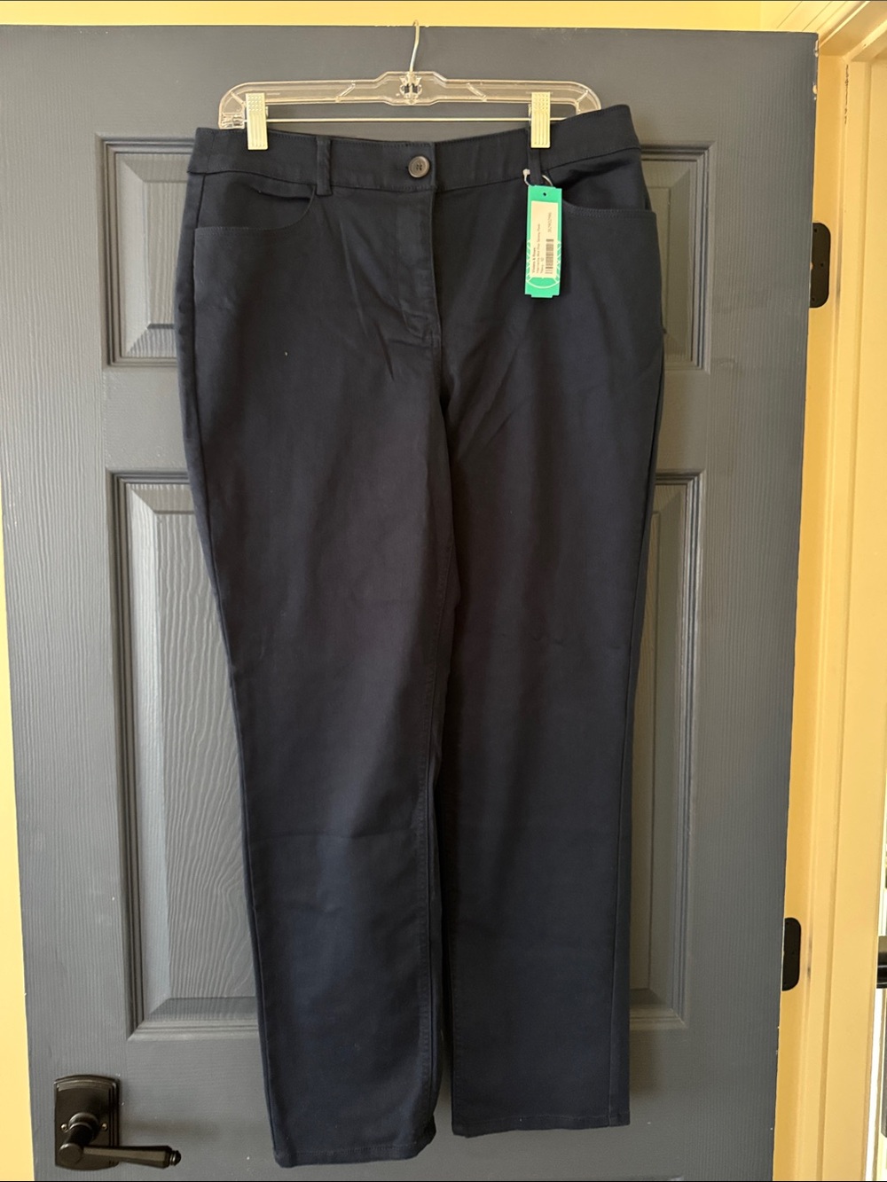 Classic Straight-Leg Women’s Jeans in Dark Navy